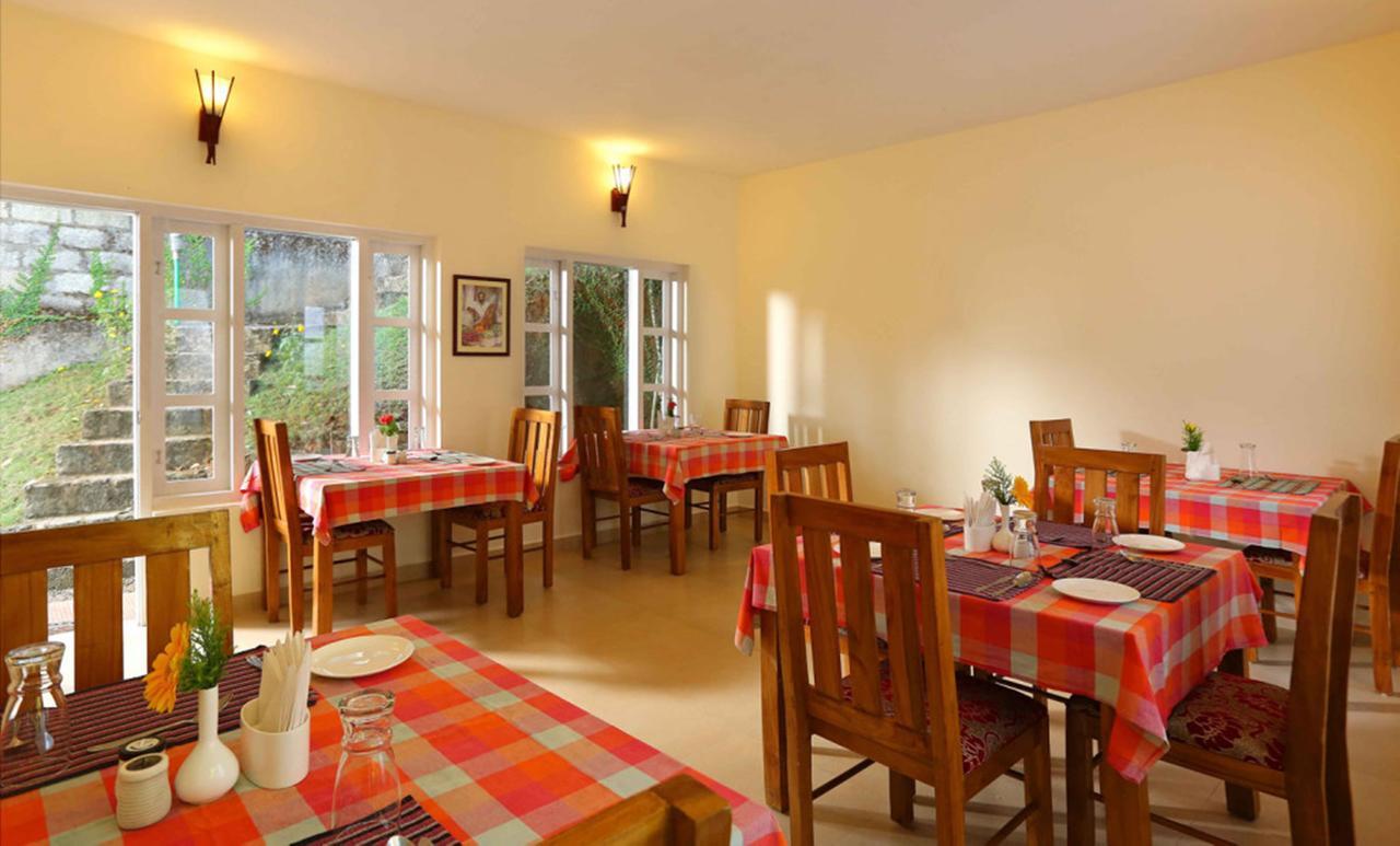 Eagle Mountain Munnar Bed and Breakfast Buitenkant foto